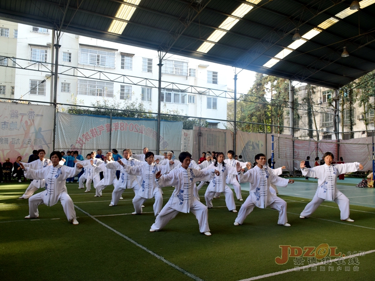 2020全市中老年人太极拳（剑）比赛举行
