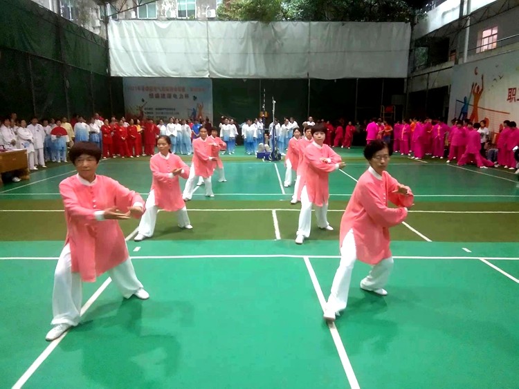 景德镇市中老年人太极拳、剑比赛异彩纷呈
