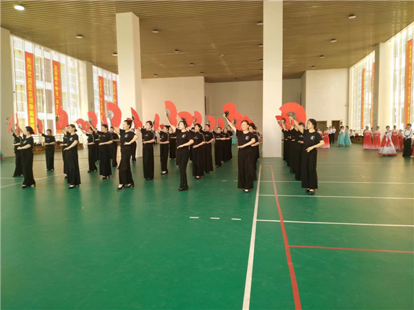 景德镇市老年体协举办全市中老年人体育舞蹈交流活动