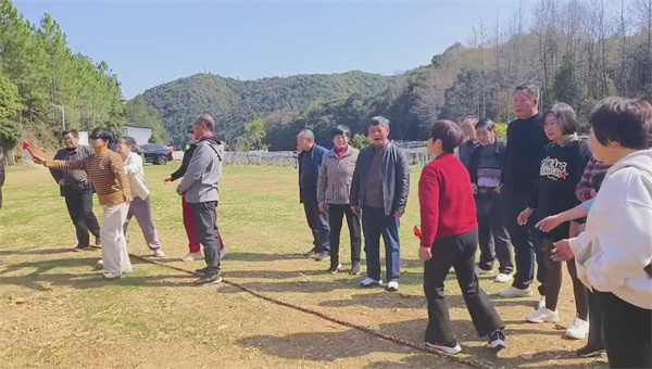 江西浮梁：老体协开展“助力申遗 功成有我”主题片区联谊活动
